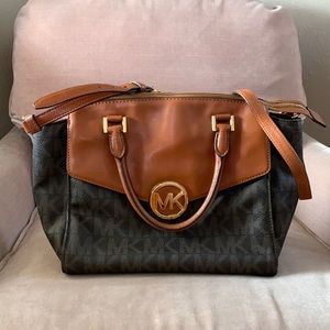 Michael Kors Purse, Hudson Jet Set Bag